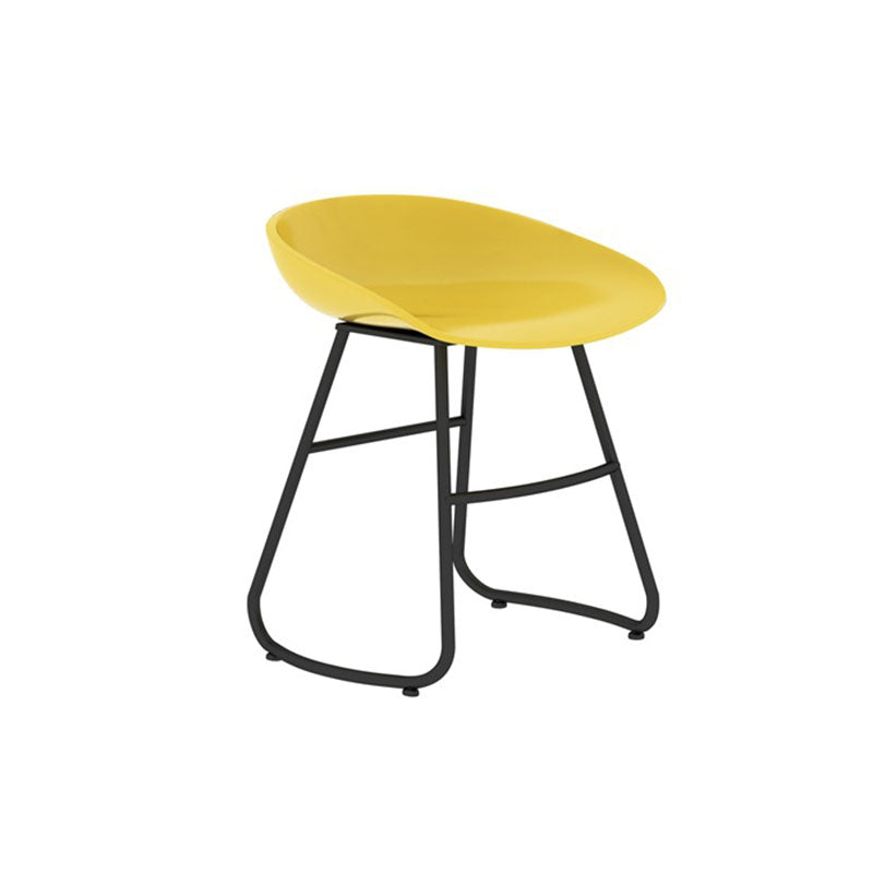Modern Matte Finish Iron Bar Stool Footrest Milk Tea Shop Stool Yellow 1 Piece Short Stool(18"H) Clearhalo 'Bar Furniture' 'Bar Stools' 'bar_stools' 'furn' 'furn_bar_stools' 'Furniture' 'furniture_bar_stools' 'Kitchen & Dining Furniture' 4851437