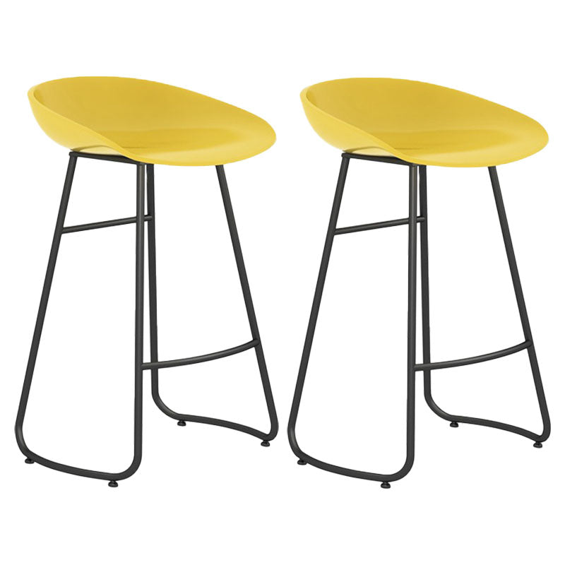 Modern Matte Finish Iron Bar Stool Footrest Milk Tea Shop Stool Yellow 2 Piece Set Counter Stool(26"H) Clearhalo 'Bar Furniture' 'Bar Stools' 'bar_stools' 'furn' 'furn_bar_stools' 'Furniture' 'furniture_bar_stools' 'Kitchen & Dining Furniture' 4851464