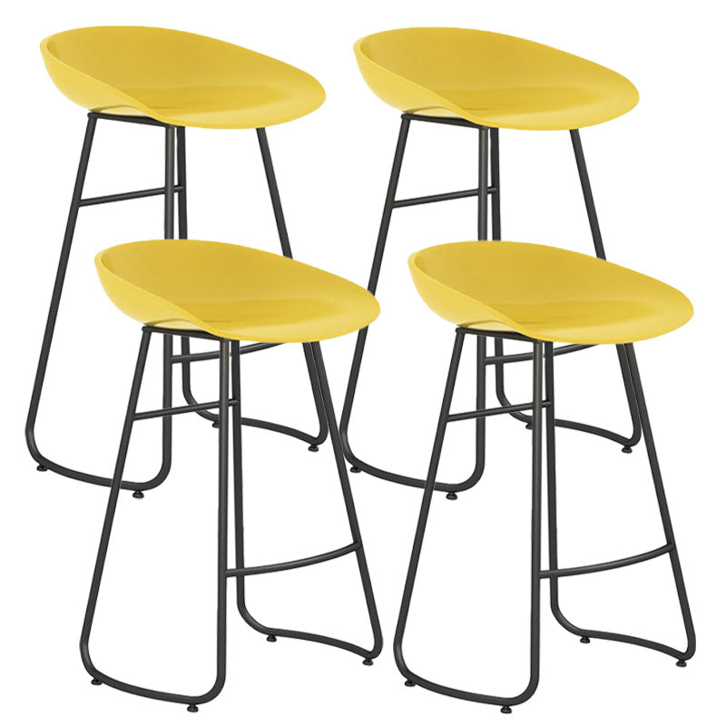 Modern Matte Finish Iron Bar Stool Footrest Milk Tea Shop Stool Yellow 4 Piece Set Counter Stool(26"H) Clearhalo 'Bar Furniture' 'Bar Stools' 'bar_stools' 'furn' 'furn_bar_stools' 'Furniture' 'furniture_bar_stools' 'Kitchen & Dining Furniture' 4851482