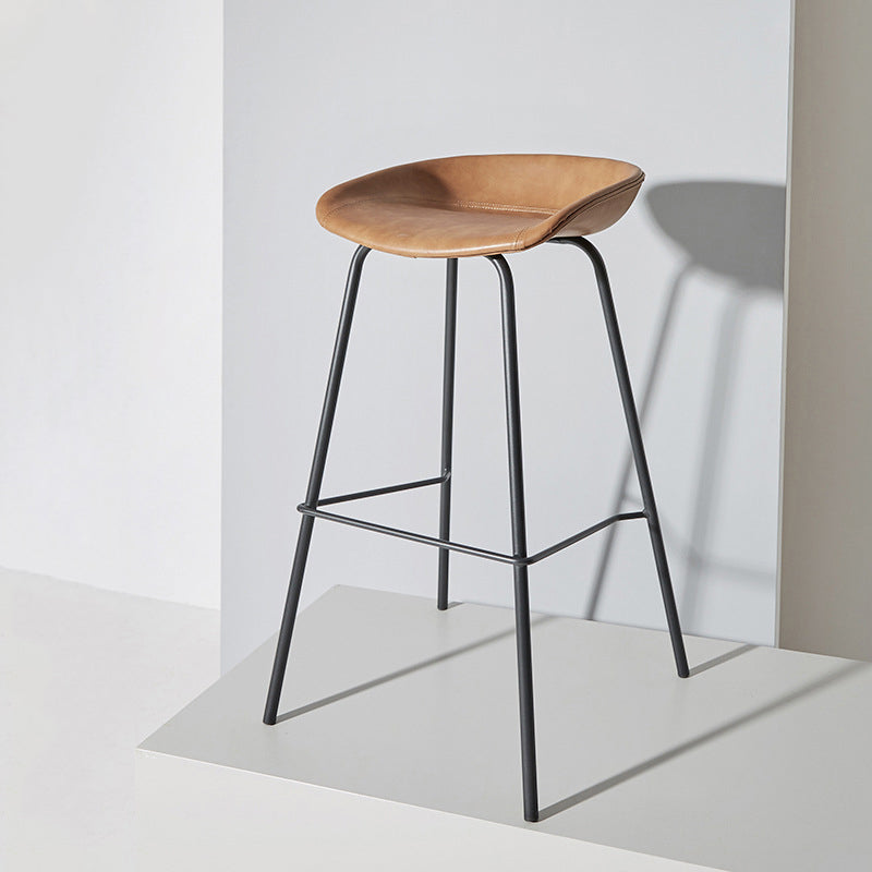 Contemporary Matte Finish Leather Barstool Low Back Home Stool Brown 1 Piece Counter Stool(26"H) Clearhalo 'Bar Furniture' 'Bar Stools' 'bar_stools' 'furn' 'furn_bar_stools' 'Furniture' 'furniture_bar_stools' 'Kitchen & Dining Furniture' 4851754
