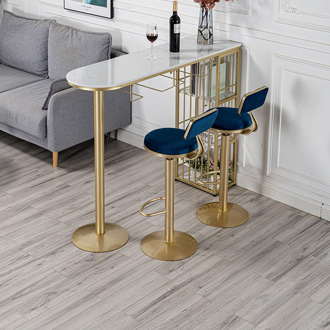 Glam Gold Iron Bistro Table White Stone Top Indoor Bar Dining Table with Shelf Clearhalo 'Bar Furniture' 'Bar Tables' 'bar_tables' 'furn' 'furn_bar_tables' 'Furniture' 'furniture_bar_tables' 'Kitchen & Dining Furniture' 4852671