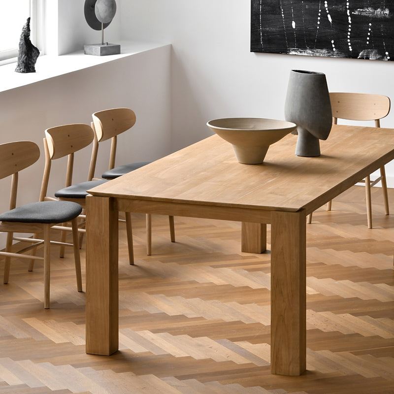 Rectangle 4 Legs Furniture Solid Wood Mid-Century Table for Dining Room Clearhalo 'Dining Tables & Seating' 'Dining Tables' 'dining_table' 'furn' 'furn_dining_table' 'Furniture' 'furniture_dining_table' 'Kitchen & Dining Furniture' 'kitchen' 'kitchen_dining_table' 4853371