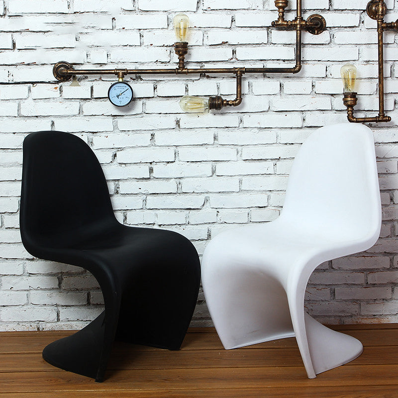 Nordic Style Chair Plastic Home Side Chair for Dining Room 19.6"x22.6"x33.4" Clearhalo 'Dining Chairs' 'Dining Tables & Seating' 'dining_chair' 'Furniture' 'furniture_dining_chair' 'Kitchen & Dining Furniture' 4854812