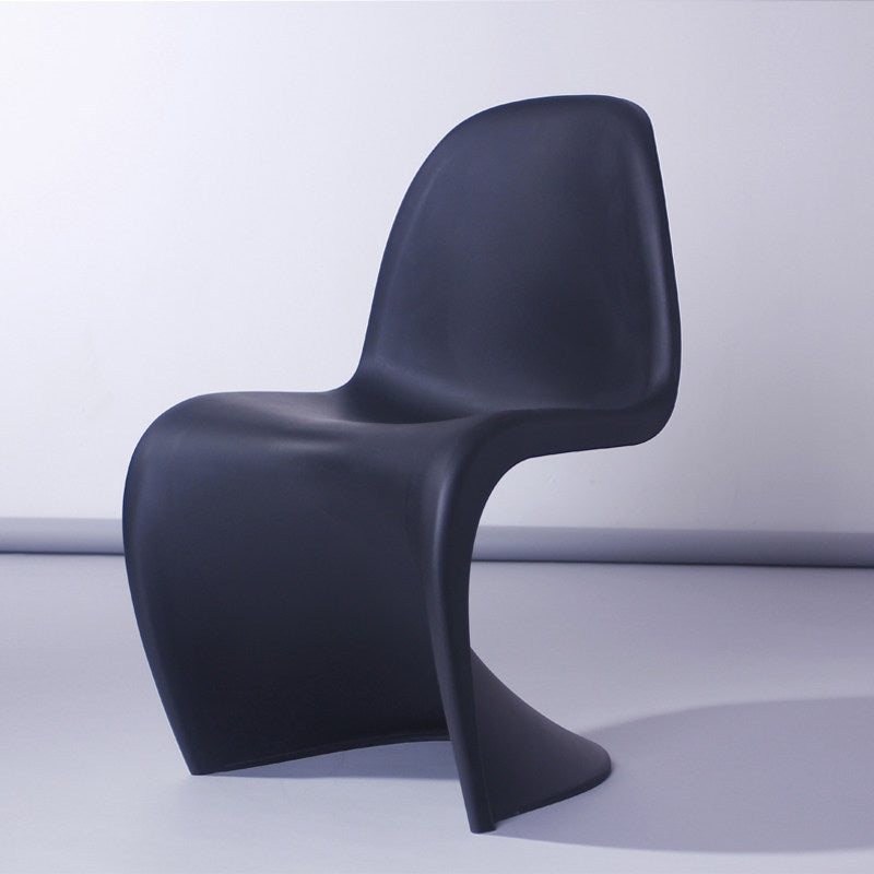 Nordic Style Chair Plastic Home Side Chair for Dining Room 19.6"x22.6"x33.4" Black 1 Piece Clearhalo 'Dining Chairs' 'Dining Tables & Seating' 'dining_chair' 'Furniture' 'furniture_dining_chair' 'Kitchen & Dining Furniture' 4854823