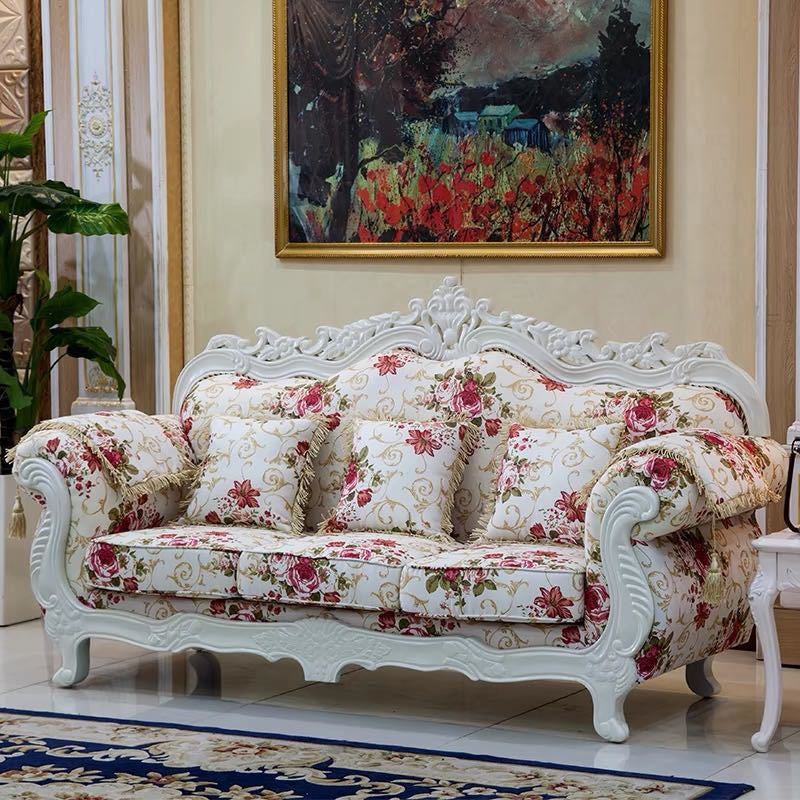 Traditional Camel Back CouchFlared Arm Settee for Three People Beige-Red Clearhalo 'furn' 'furn_sofas' 'Furniture' 'furniture_sofas' 'Living Room Furniture' 'Sofa' 'sofas' 4858522