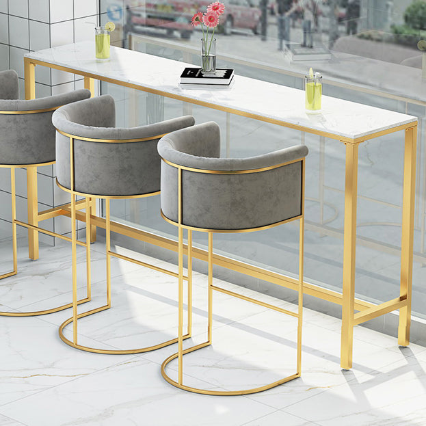 White Stone Bar Table Traditional Luxury Bar Table with Gold Base Clearhalo 'Bar Furniture' 'Bar Tables' 'bar_tables' 'furn' 'furn_bar_tables' 'Furniture' 'furniture_bar_tables' 'Kitchen & Dining Furniture' 4861626
