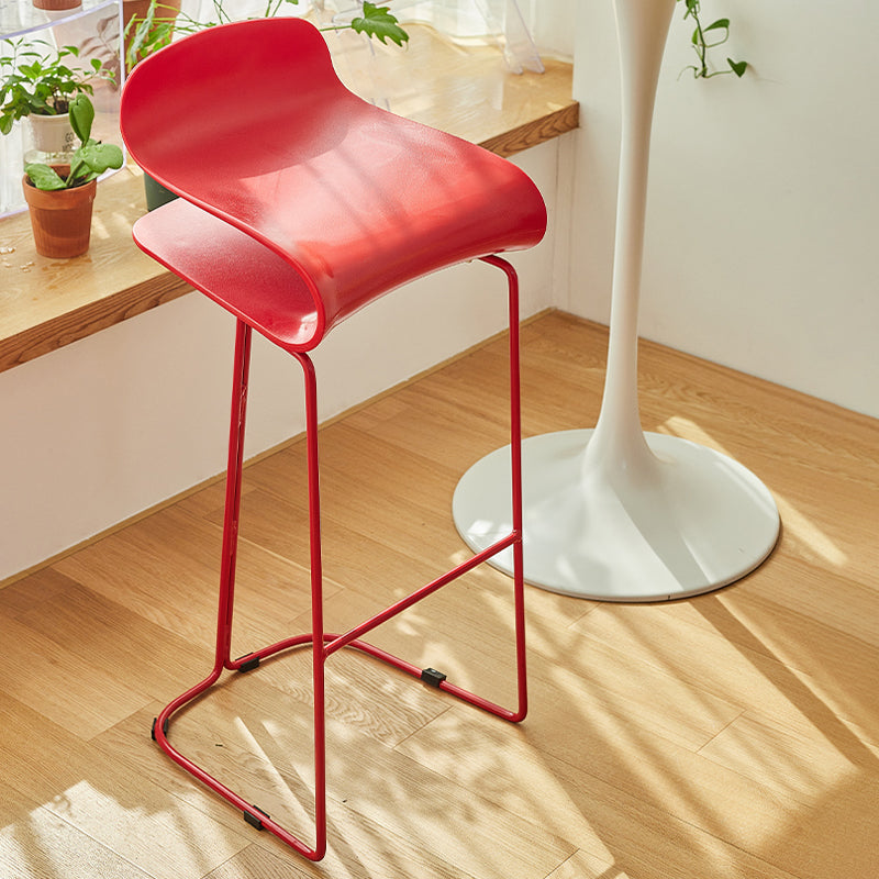 Scandinavian Restaurant Footrest Stool Matte Finish Plastic Bar Stool Clearhalo 'Bar Furniture' 'Bar Stools' 'bar_stools' 'furn' 'furn_bar_stools' 'Furniture' 'furniture_bar_stools' 'Kitchen & Dining Furniture' 4862604