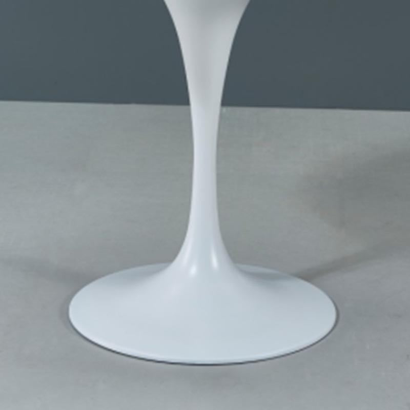 Modern Round Top Dinette Table Metal Base Dining Table for Restaurant Clearhalo 'Dining Tables & Seating' 'Dining Tables' 'dining_table' 'furn' 'furn_dining_table' 'Furniture' 'furniture_dining_table' 'Kitchen & Dining Furniture' 'kitchen' 'kitchen_dining_table' 4863289