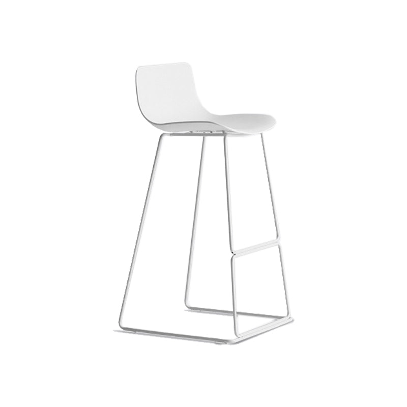 Modern Coffee Shop Armless Stool Matte Finish Plastic Barstool White 1 Piece Counter Stool(26"H) Clearhalo 'Bar Furniture' 'Bar Stools' 'bar_stools' 'furn' 'furn_bar_stools' 'Furniture' 'furniture_bar_stools' 'Kitchen & Dining Furniture' 4875600