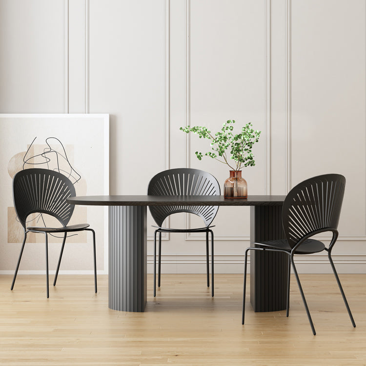 Rubberwood Solid Wood Base Table Contemporary Dining Table in White and Black Oval Wood 55.1"L x 27.6"W x 29.5"H Clearhalo 'Dining Tables & Seating' 'Dining Tables' 'dining_table' 'furn' 'furn_dining_table' 'Furniture' 'furniture_dining_table' 'Kitchen & Dining Furniture' 'kitchen' 'kitchen_dining_table' 4890282