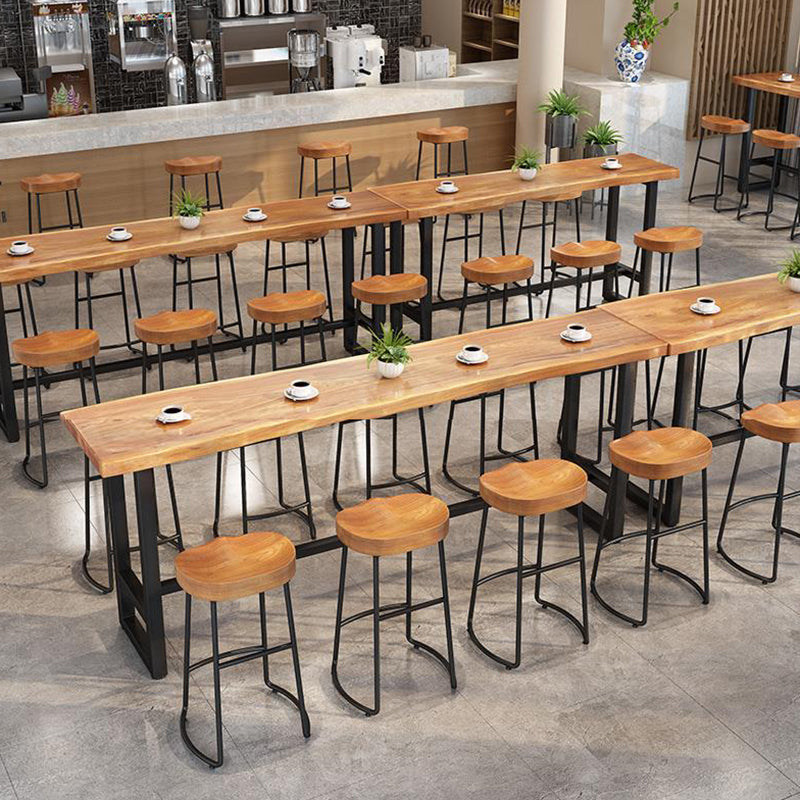 Pine Wood Bar Table Industrial Rectangle Bar Table with Black Trestle Base Clearhalo 'Bar Furniture' 'Bar Tables' 'bar_tables' 'furn' 'furn_bar_tables' 'Furniture' 'furniture_bar_tables' 'Kitchen & Dining Furniture' 4899078