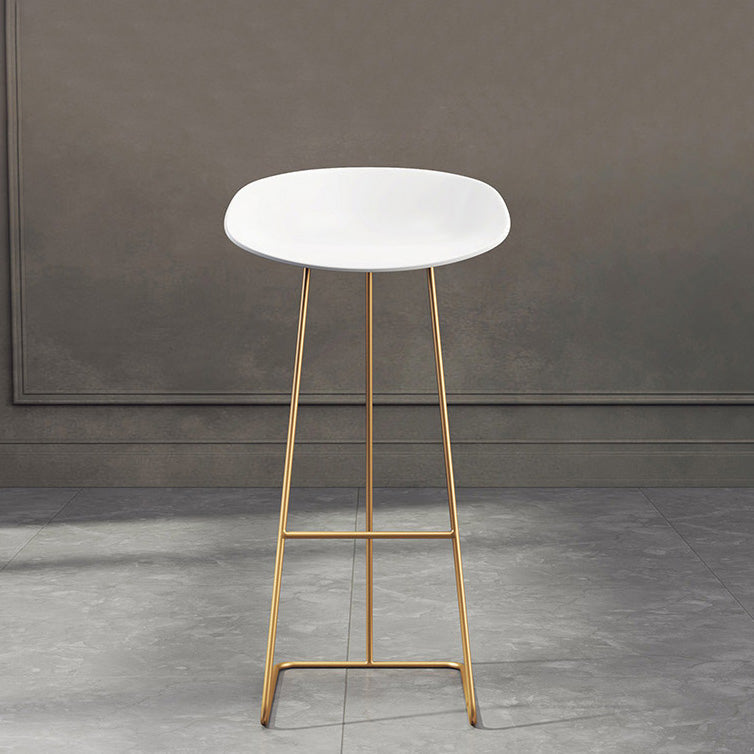 Modern Armless Backrest Counter Stool Iron Bar Stool with Acrylic Seat and Pedal Clearhalo 'Bar Furniture' 'Bar Stools' 'bar_stools' 'furn' 'furn_bar_stools' 'Furniture' 'furniture_bar_stools' 'Kitchen & Dining Furniture' 4899460