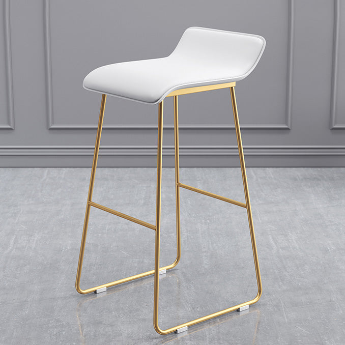 Modern Armless Backrest Counter Stool Steel Cafe Bar Stool with Pedal and Acrylic Seat Gloss White 1 Piece Clearhalo 'Bar Furniture' 'Bar Stools' 'bar_stools' 'furn' 'furn_bar_stools' 'Furniture' 'furniture_bar_stools' 'Kitchen & Dining Furniture' 4899489