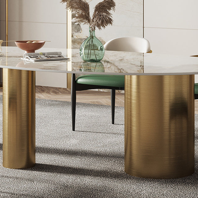Metal Traditional Luxury Oval Indoor Table Marble Top Table with 3 Legs Clearhalo 'Dining Tables & Seating' 'Dining Tables' 'dining_table' 'furn' 'furn_dining_table' 'Furniture' 'furniture_dining_table' 'Kitchen & Dining Furniture' 'kitchen' 'kitchen_dining_table' 4900512