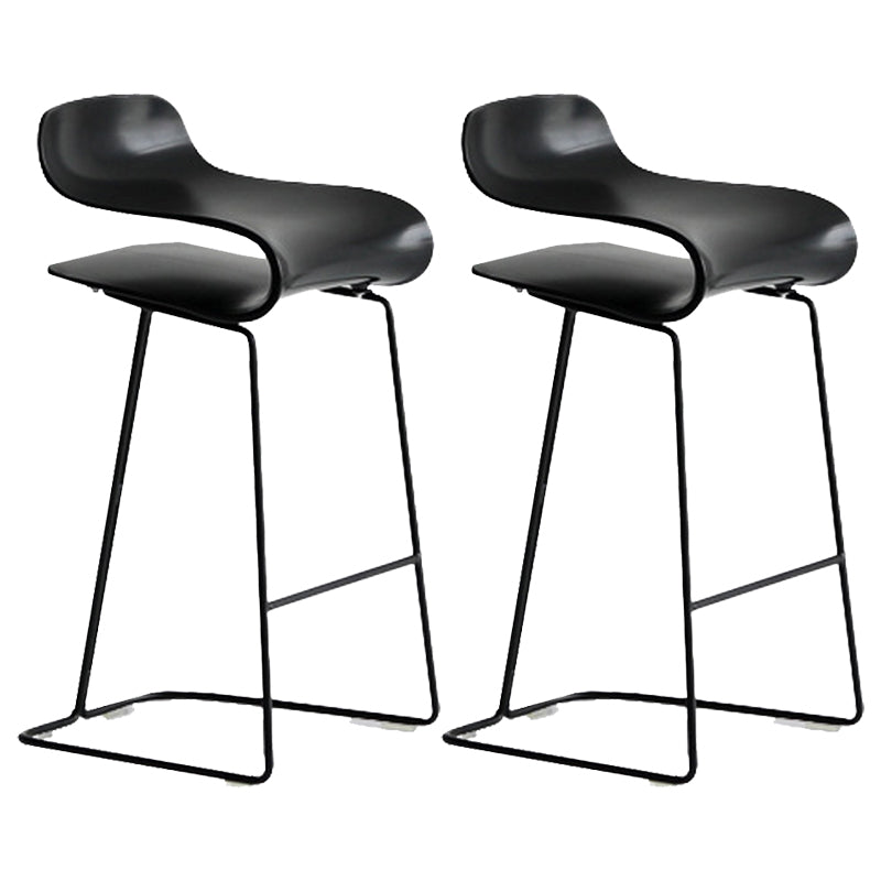 Scandinavian Matte Finish Plastic Barstool Footrest Coffee Shop Stool Black Set of 2 Counter Stool(26"H) Clearhalo 'Bar Furniture' 'Bar Stools' 'bar_stools' 'Furniture' 'furniture_bar_stools' 'Kitchen & Dining Furniture' 4910510