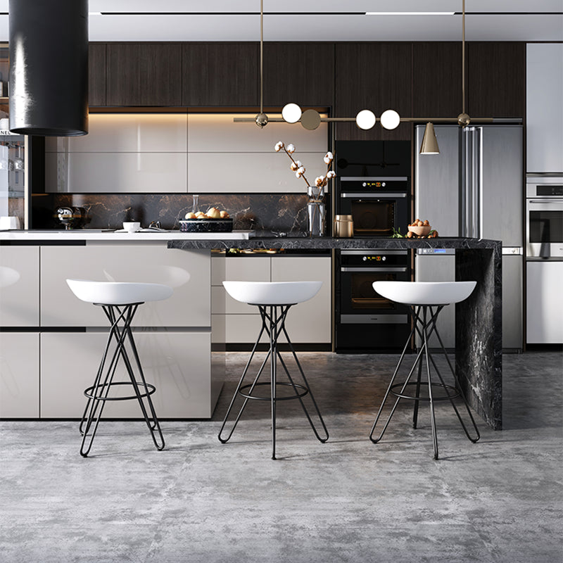Glam Footrest Plastic Barstool Matte Finish Restaurant Stool Clearhalo 'Bar Furniture' 'Bar Stools' 'bar_stools' 'furn' 'furn_bar_stools' 'Furniture' 'furniture_bar_stools' 'Kitchen & Dining Furniture' 4910934