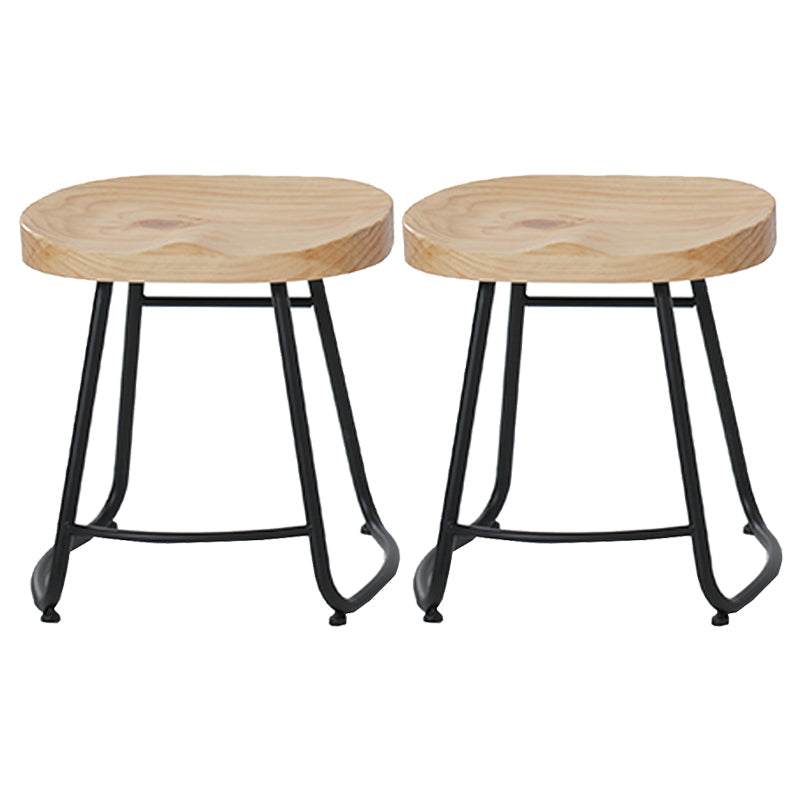 Modern Armless Backless Counter Stool Iron Cafe Bar Stool with Wooden Seat and Pedal Black 2 Piece Set Short Stool(18"H) Clearhalo 'Bar Furniture' 'Bar Stools' 'bar_stools' 'furn' 'furn_bar_stools' 'Furniture' 'furniture_bar_stools' 'Kitchen & Dining Furniture' 4939748