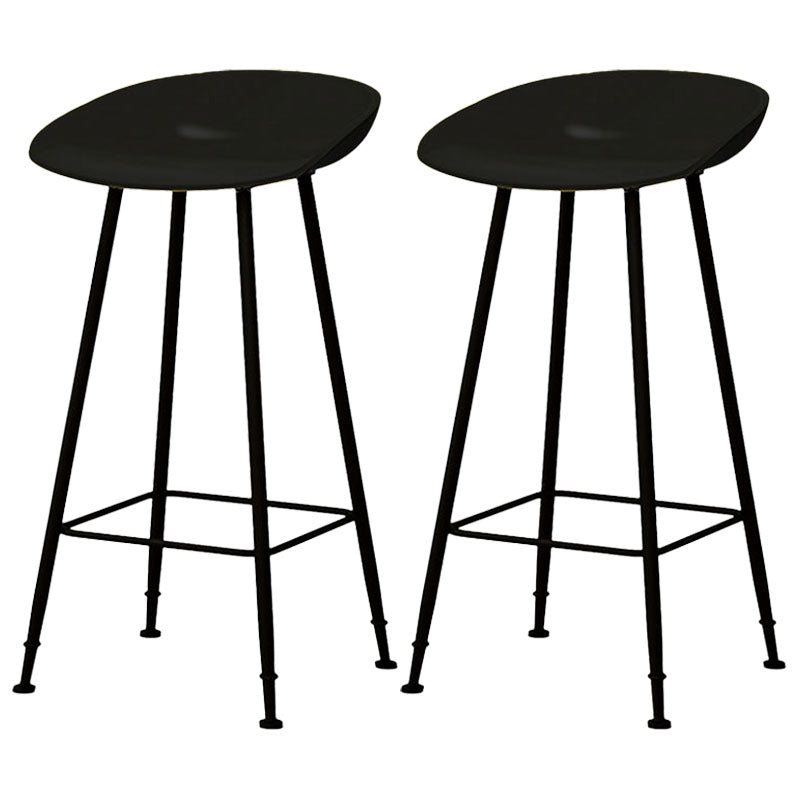 Contemporary Matte Finish Metal Barstool Home Footrest Stool Black 2 Piece Set Clearhalo 'Bar Furniture' 'Bar Stools' 'bar_stools' 'furn' 'furn_bar_stools' 'Furniture' 'furniture_bar_stools' 'Kitchen & Dining Furniture' 4940093