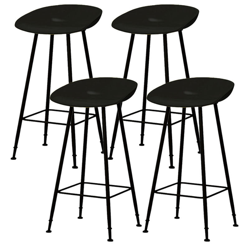 Contemporary Matte Finish Metal Barstool Home Footrest Stool Black 4 Piece Set Clearhalo 'Bar Furniture' 'Bar Stools' 'bar_stools' 'furn' 'furn_bar_stools' 'Furniture' 'furniture_bar_stools' 'Kitchen & Dining Furniture' 4940102