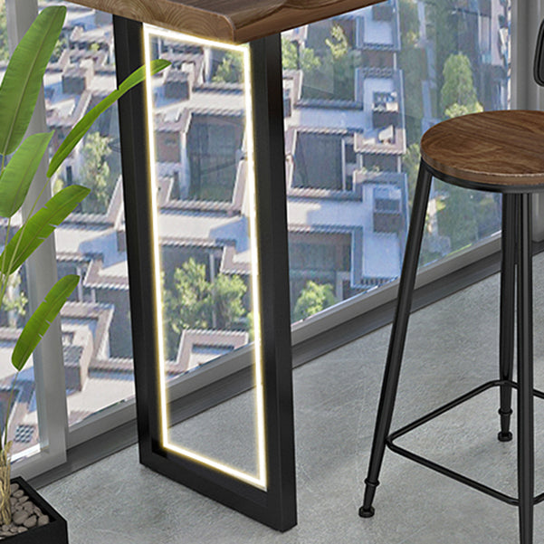 Pine Wood Bar Dining Table Industrial Bar Table with Sled Base for Balcony Clearhalo 'Bar Furniture' 'Bar Tables' 'bar_tables' 'furn' 'furn_bar_tables' 'Furniture' 'furniture_bar_tables' 'Kitchen & Dining Furniture' 4952779