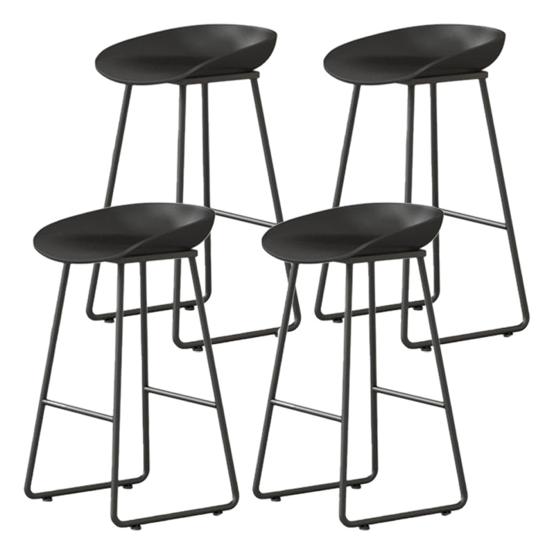 Modern Milk Tea Shop Footrest Barstool Matte Finish Plastic Stool Black 4 Piece Set Counter Stool(26"H) Clearhalo 'Bar Furniture' 'Bar Stools' 'bar_stools' 'furn' 'furn_bar_stools' 'Furniture' 'furniture_bar_stools' 'Kitchen & Dining Furniture' 4953144