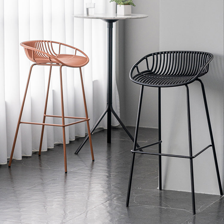 Contemporary Footrest Metal Barstool Matte Finish Restaurant Stool Clearhalo 'Bar Furniture' 'Bar Stools' 'bar_stools' 'furn' 'furn_bar_stools' 'Furniture' 'furniture_bar_stools' 'Kitchen & Dining Furniture' 4953289