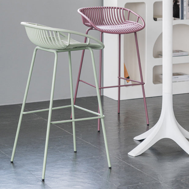 Contemporary Footrest Metal Barstool Matte Finish Restaurant Stool Clearhalo 'Bar Furniture' 'Bar Stools' 'bar_stools' 'furn' 'furn_bar_stools' 'Furniture' 'furniture_bar_stools' 'Kitchen & Dining Furniture' 4953304