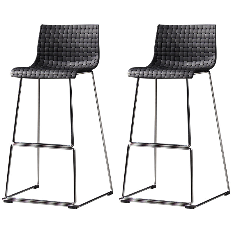 Modern Bar-stool Plastic Counter Bar Stool with Metal Legs for Kitchen Black Set of 2 Clearhalo 'Bar Furniture' 'Bar Stools' 'bar_stools' 'Furniture' 'furniture_bar_stools' 'Kitchen & Dining Furniture' 4953642