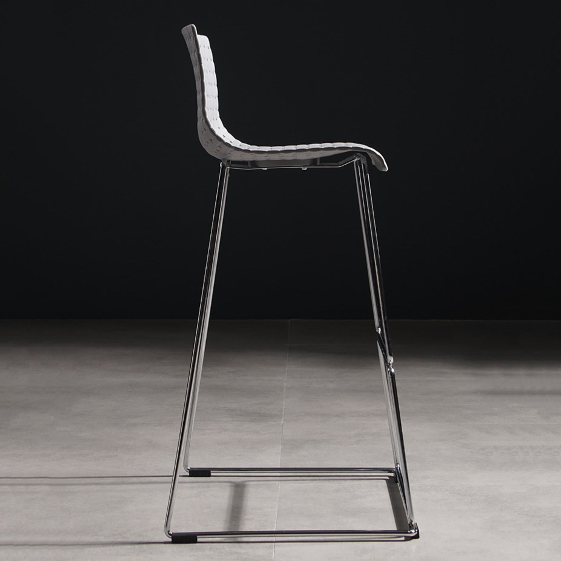 Modern Bar-stool Plastic Counter Bar Stool with Metal Legs for Kitchen Clearhalo 'Bar Furniture' 'Bar Stools' 'bar_stools' 'Furniture' 'furniture_bar_stools' 'Kitchen & Dining Furniture' 4953660