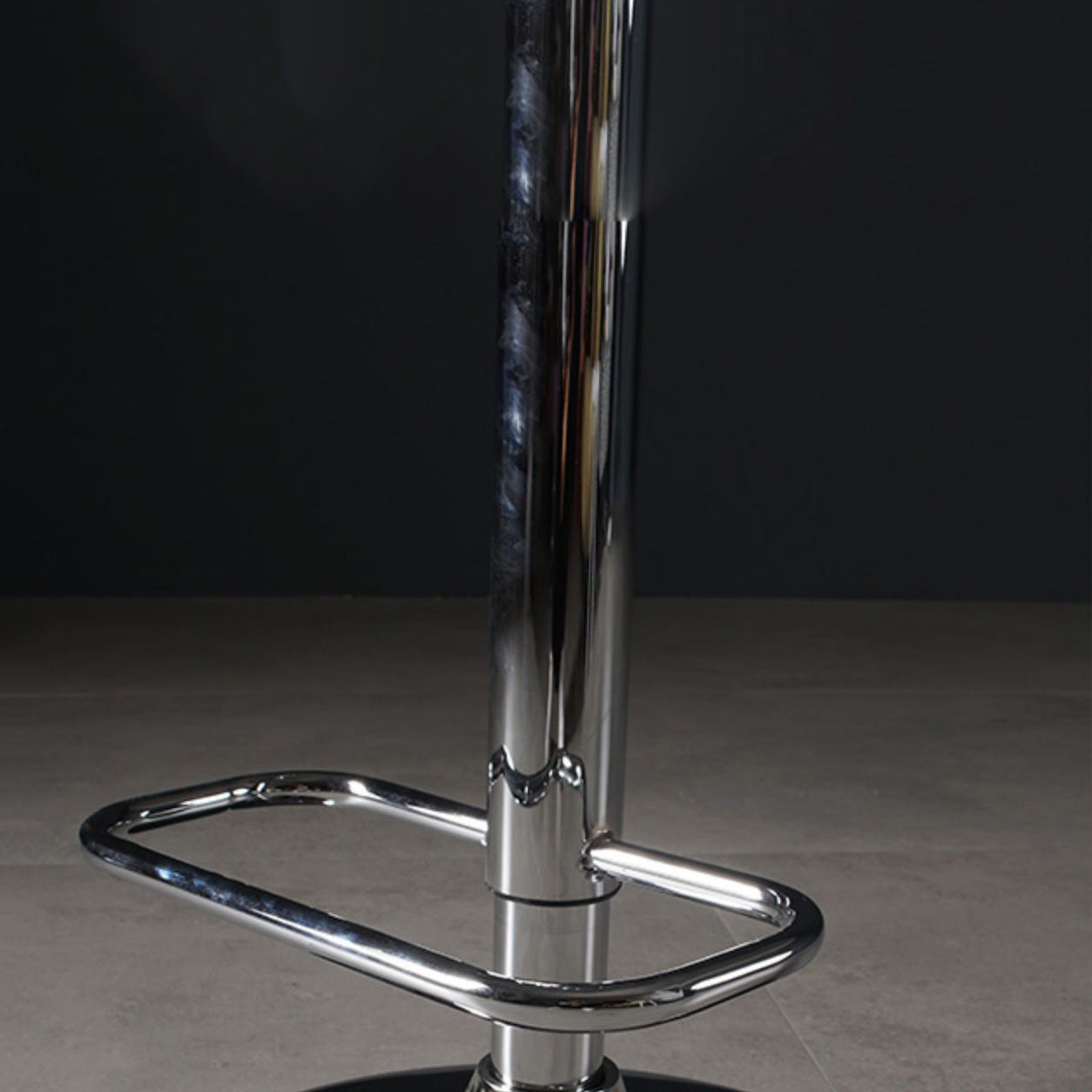 Modern Liftable Bar-stool Plastic Counter Bar Stool with Metal Legs Clearhalo 'Bar Furniture' 'Bar Stools' 'bar_stools' 'furn' 'furn_bar_stools' 'Furniture' 'furniture_bar_stools' 'Kitchen & Dining Furniture' 4961299