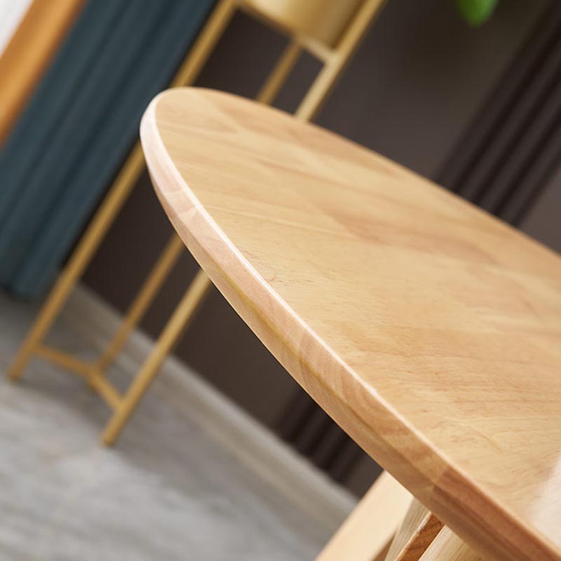 Esstisch mit Massivholzplatte, moderner, lässiger Balkon-Esstisch