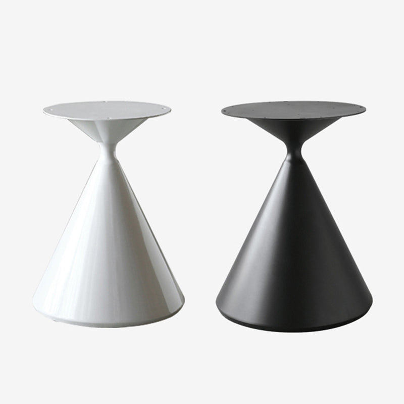 Modern Stone Pedestal Dining Table Matte Finish Round Table for Kitchen Clearhalo 'Dining Tables & Seating' 'Dining Tables' 'dining_table' 'furn' 'furn_dining_table' 'Furniture' 'furniture_dining_table' 'Kitchen & Dining Furniture' 'kitchen' 'kitchen_dining_table' 4962332