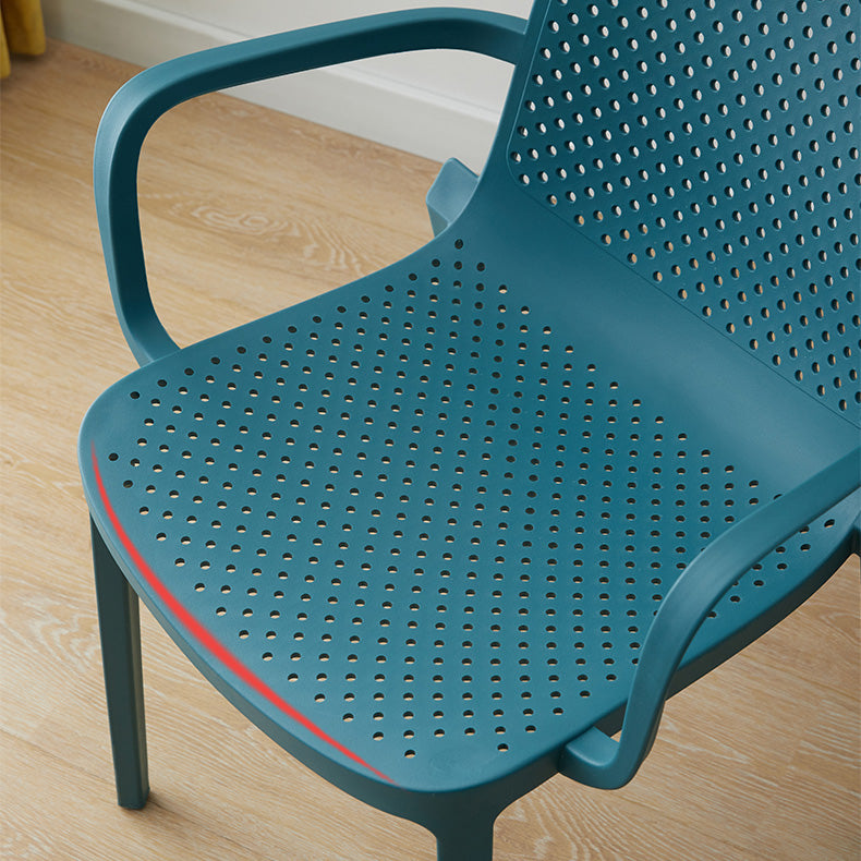 Plastic Modern Contemporary Kitchen Chair Arm Solid Back Dining Room Chair Clearhalo 'Dining Chairs' 'Dining Tables & Seating' 'dining_chair' 'Furniture' 'furniture_dining_chair' 'Kitchen & Dining Furniture' 4963146