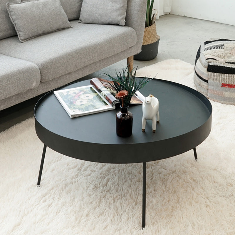 Round with Metal Accents Coffee Table Modern 4 Legs Cocktail Table 31.5"L x 31.5"W x 16.5"H Black Clearhalo 'Coffee & Accent Tables' 'Coffee Tables' 'coffee_tables' 'furn' 'furn_coffee_tables' 'Furniture' 'furniture_coffee_tables' 'Living Room Furniture' 4971525