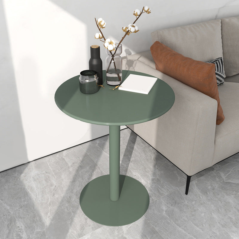 Round Metallic Side Table Contemporary Pedestal Side End Table Green Clearhalo 'Coffee & Accent Tables' 'End & Side Tables' 'end_side_table' 'Furniture' 'furniture_end_side_table' 'Living Room Furniture' 4972361