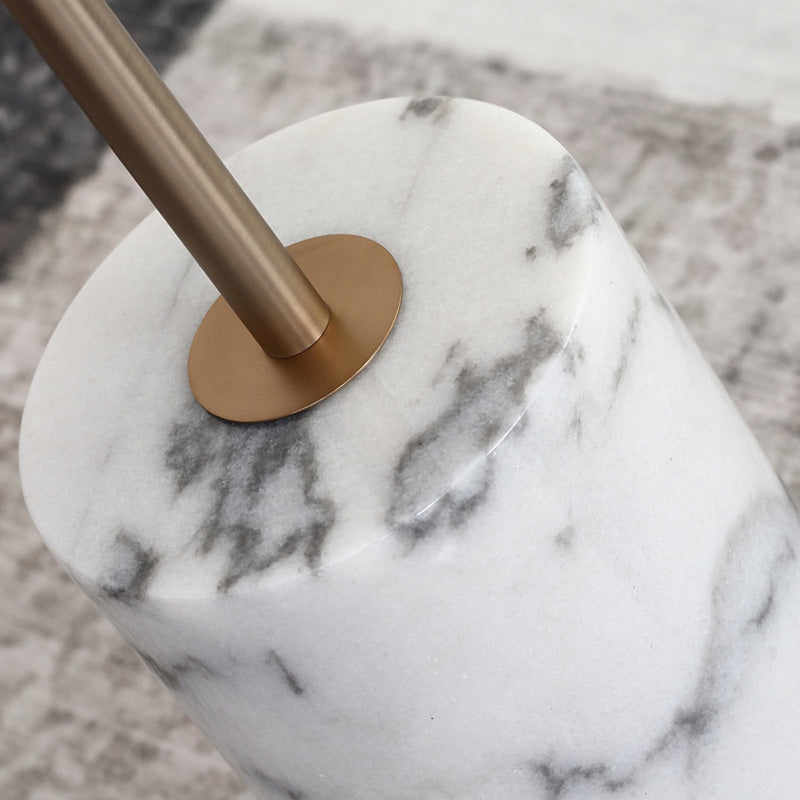 Round Pedestal Side Table Contemporary Mental Top End Table for Living Room Clearhalo 'Coffee & Accent Tables' 'End & Side Tables' 'end_side_table' 'end_side_tables' 'furn' 'furn_end_side_tables' 'Furniture' 'furniture_end_side_table' 'Living Room Furniture' 4972456