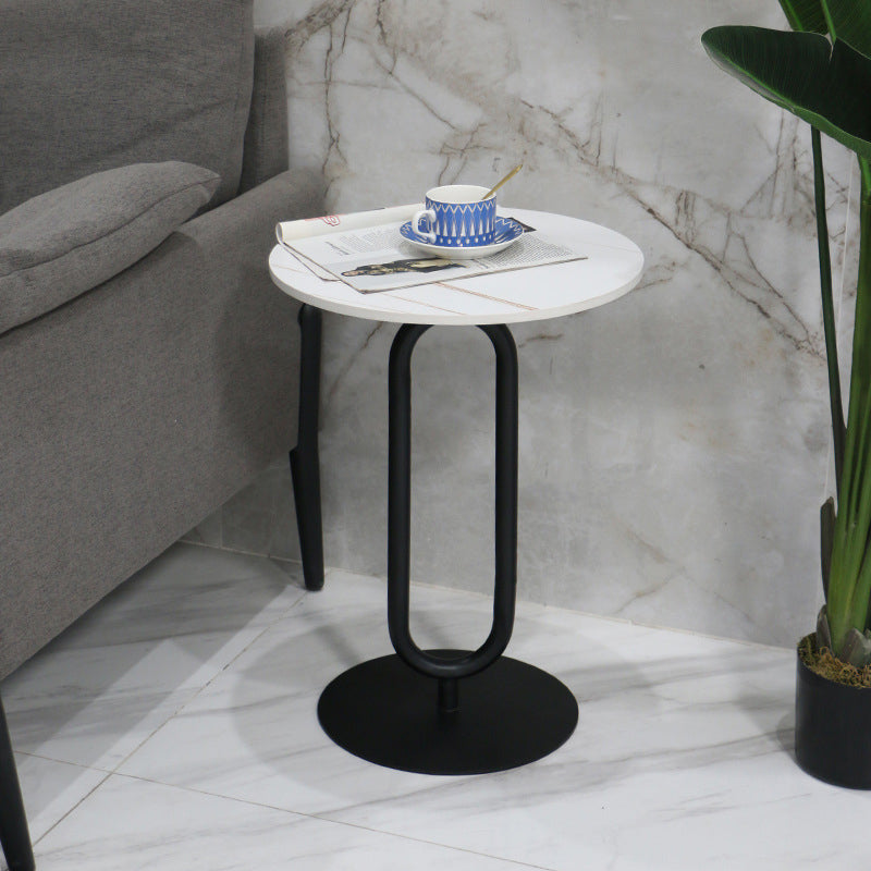 Modern Round Stone Top End Table 21.6"Tall Pedestal Side Table 16"L x 16"W x 22"H Black White Gold Clearhalo 'Coffee & Accent Tables' 'End & Side Tables' 'end_side_table' 'end_side_tables' 'furn' 'furn_end_side_tables' 'Furniture' 'furniture_end_side_table' 'Living Room Furniture' 4972507