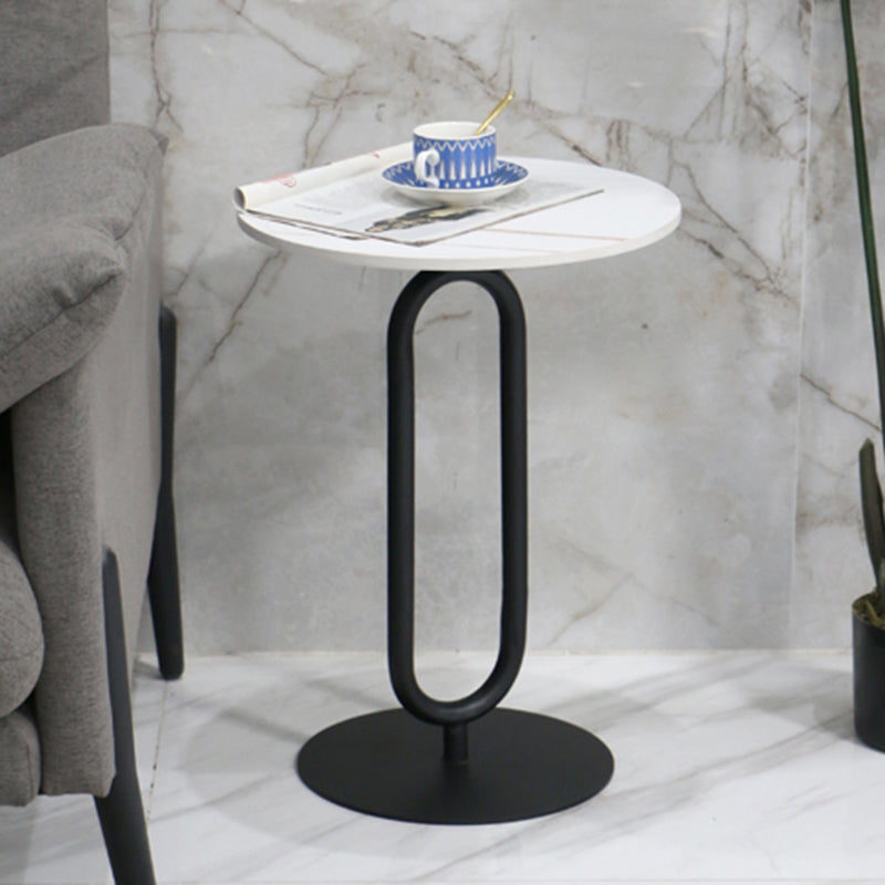 Modern Round Stone Top End Table 21.6"Tall Pedestal Side Table 18"L x 18"W x 22"H Black White Gold Clearhalo 'Coffee & Accent Tables' 'End & Side Tables' 'end_side_table' 'end_side_tables' 'furn' 'furn_end_side_tables' 'Furniture' 'furniture_end_side_table' 'Living Room Furniture' 4972514