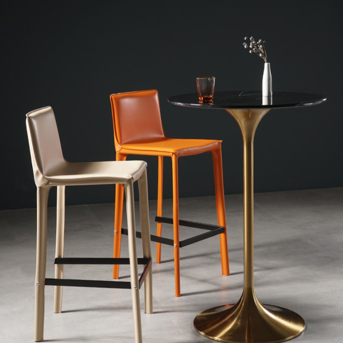 Stone Bar Dining Table Glam Round Bar Table with Pedestal for Dining Room Clearhalo 'Bar Furniture' 'Bar Tables' 'bar_tables' 'furn' 'furn_bar_tables' 'Furniture' 'furniture_bar_tables' 'Kitchen & Dining Furniture' 4976463