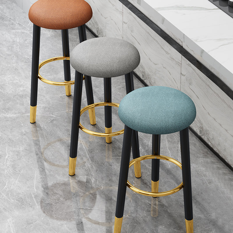 Scandinavian Home Backless Stool Matte Finish Upholstered Bar Stools Clearhalo 'Bar Furniture' 'Bar Stools' 'bar_stools' 'furn' 'furn_bar_stools' 'Furniture' 'furniture_bar_stools' 'Kitchen & Dining Furniture' 4976909