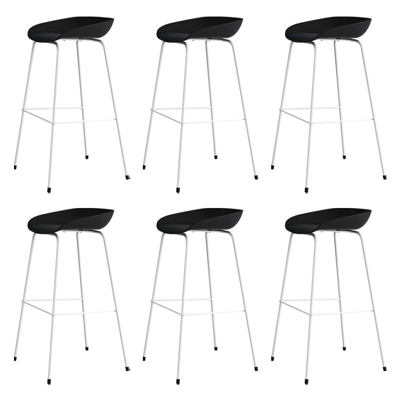 Contemporary Style Bar-stool Plastic Counter Bar Stool with Metal Legs for Kitchen Black White 6 Piece Set Clearhalo 'Bar Furniture' 'Bar Stools' 'bar_stools' 'furn' 'furn_bar_stools' 'Furniture' 'furniture_bar_stools' 'Kitchen & Dining Furniture' 4984159