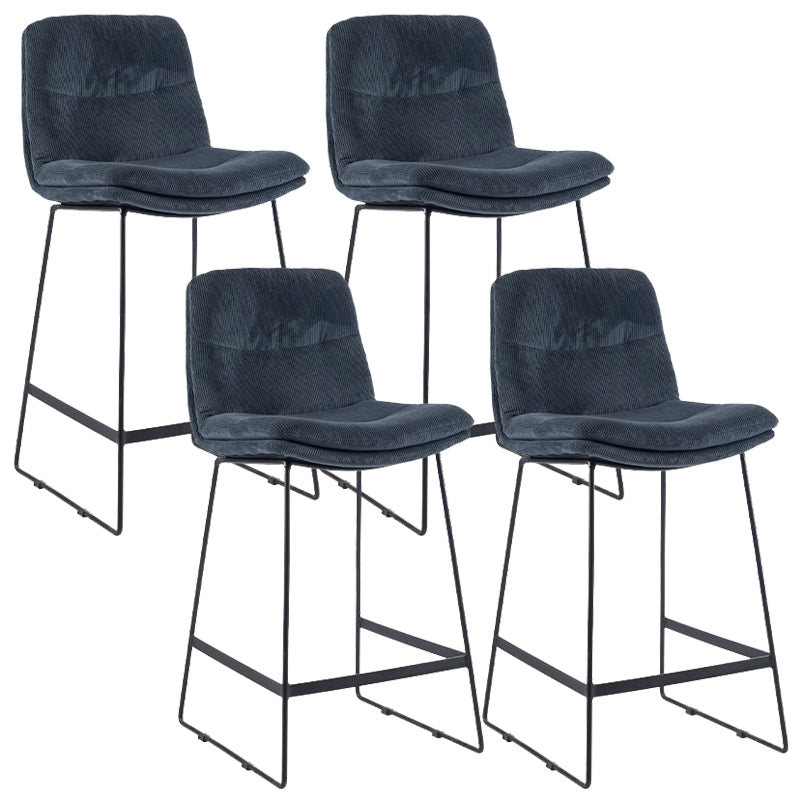 Coffee Shop Low Back Scandinavian Stool Matte Finish Upholstered Bar Stools Navy Blue 4 Piece Set Counter Stool(26"H) Clearhalo 'Bar Furniture' 'Bar Stools' 'bar_stools' 'furn' 'furn_bar_stools' 'Furniture' 'furniture_bar_stools' 'Kitchen & Dining Furniture' 4984873