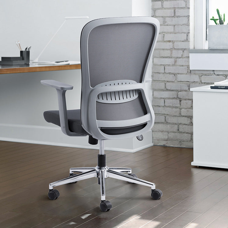 Ergonomic Mesh Desk Chair Modern Style Fixed Arms Chair with Swivel Casters Clearhalo 'furn' 'furn_office_chair' 'Furniture' 'furniture_office_chair' 'Office Chairs' 'Office Furniture' 'office_chair' 4992342