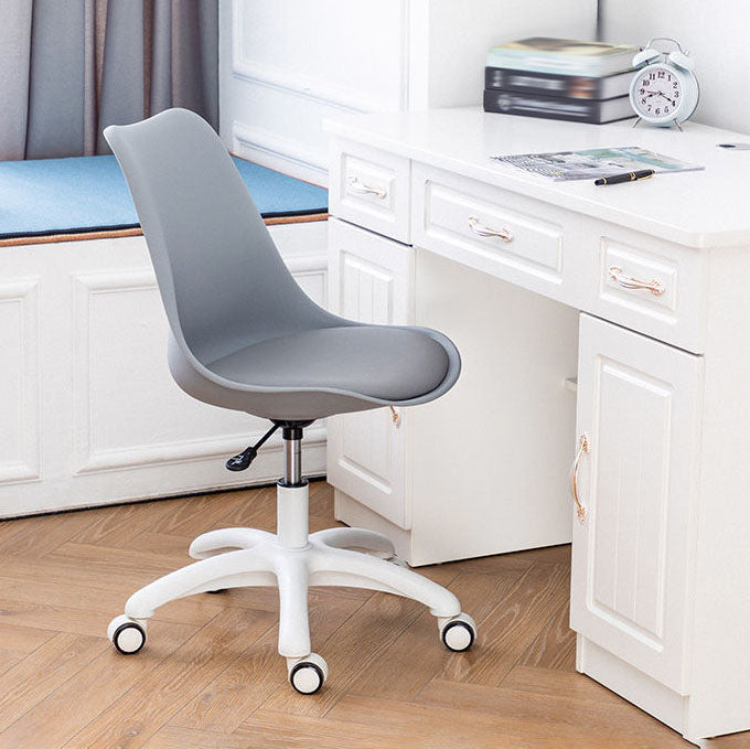 Modern Nylon Conference Chair with Low and Swivel Back Home Office Chair Clearhalo 'Furniture' 'furniture_office_chair' 'Office Chairs' 'Office Furniture' 'office_chair' 4992740