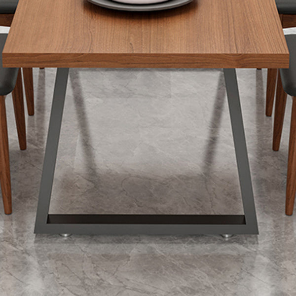 Metal Sled Base Dining Table Modern Solid Wood Top Dining Table in Brown and Black Clearhalo 'Dining Tables & Seating' 'Dining Tables' 'dining_table' 'furn' 'furn_dining_table' 'Furniture' 'furniture_dining_table' 'Kitchen & Dining Furniture' 'kitchen' 'kitchen_dining_table' 5004406