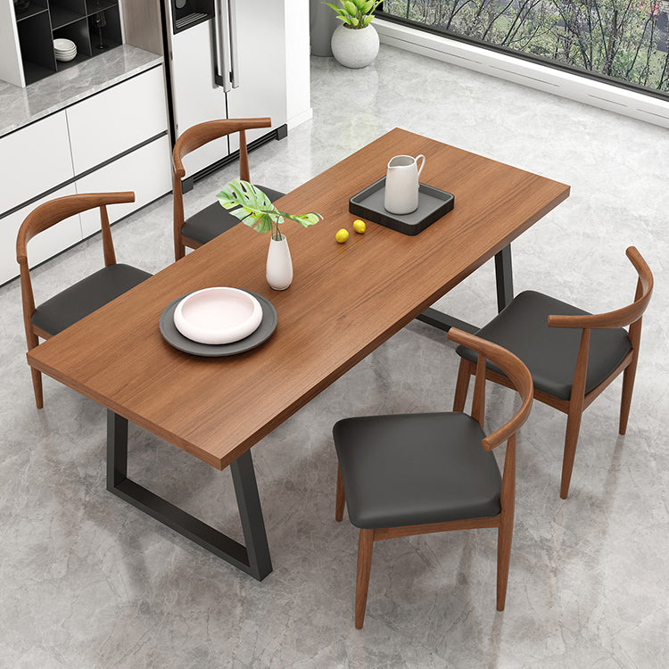 Metal Sled Base Dining Table Modern Solid Wood Top Dining Table in Brown and Black Clearhalo 'Dining Tables & Seating' 'Dining Tables' 'dining_table' 'furn' 'furn_dining_table' 'Furniture' 'furniture_dining_table' 'Kitchen & Dining Furniture' 'kitchen' 'kitchen_dining_table' 5004407