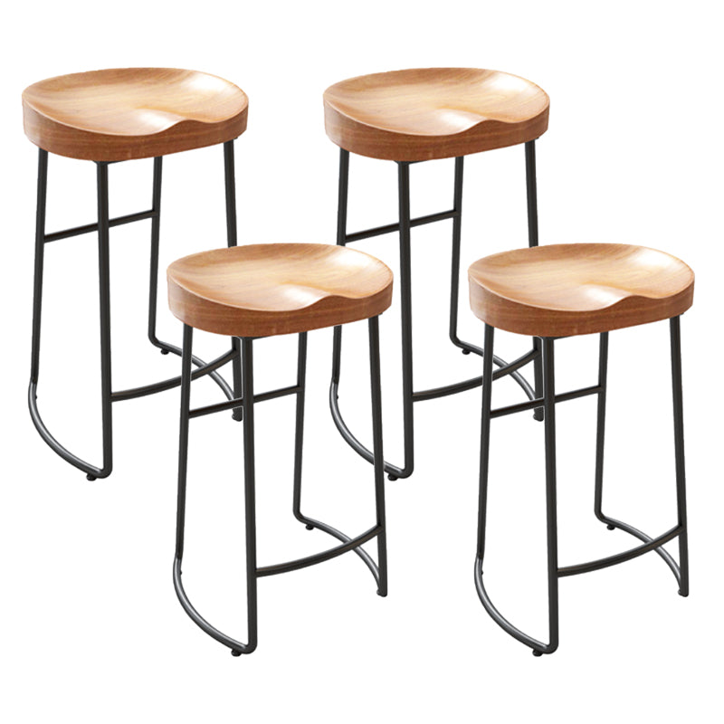 Modern Armless Counter Stool Iron Cafe Bar Stool with Wooden Seat and Pedal Black 4 Piece Set Clearhalo 'Bar Furniture' 'Bar Stools' 'bar_stools' 'furn' 'furn_bar_stools' 'Furniture' 'furniture_bar_stools' 'Kitchen & Dining Furniture' 5018250