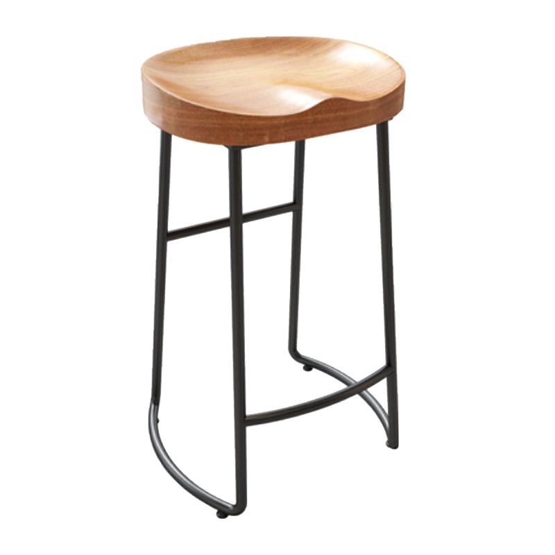 Modern Armless Counter Stool Iron Cafe Bar Stool with Wooden Seat and Pedal Clearhalo 'Bar Furniture' 'Bar Stools' 'bar_stools' 'furn' 'furn_bar_stools' 'Furniture' 'furniture_bar_stools' 'Kitchen & Dining Furniture' 5018257