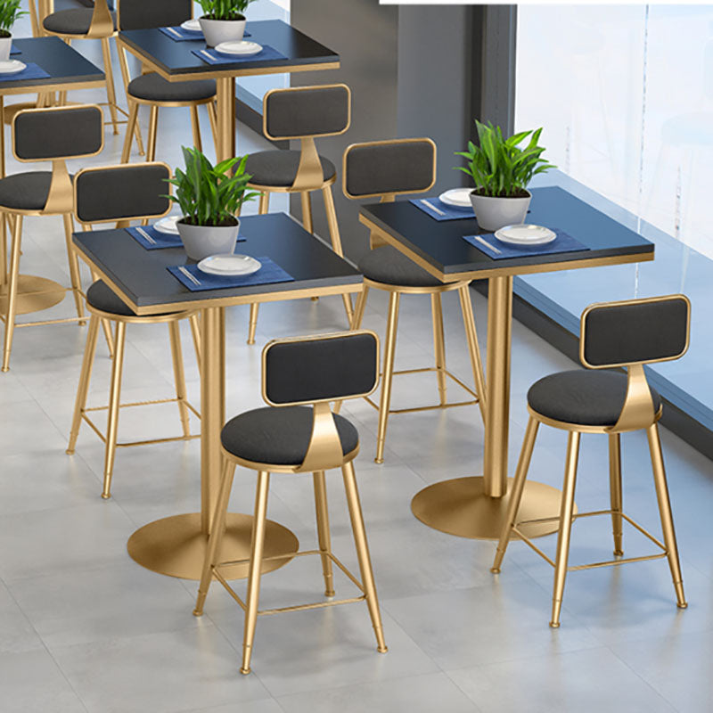 Tulip Base Dining Table Marble Gold Base Traditional Luxury Dining Table Gloss Black Without Chairs Clearhalo 'Dining Tables & Seating' 'Dining Tables' 'dining_table' 'furn' 'furn_dining_table' 'Furniture' 'furniture_dining_table' 'Kitchen & Dining Furniture' 'kitchen' 'kitchen_dining_table' 5019288