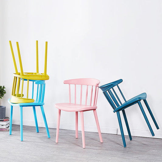 Plastic Scandinavian Side Chair Windsor Back Indoor-Outdoor Chair Clearhalo 'Dining Chairs' 'Dining Tables & Seating' 'dining_chair' 'furn' 'furn_dining_chair' 'Furniture' 'furniture_dining_chair' 'Kitchen & Dining Furniture' 5019696